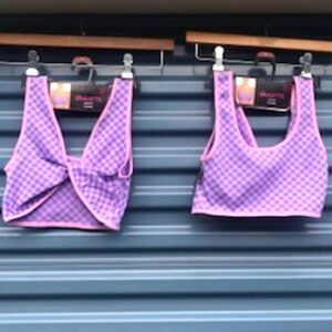 Twist Bralette Seamless Reversible . Size: Small {4-6} . {2} Pc Bundle